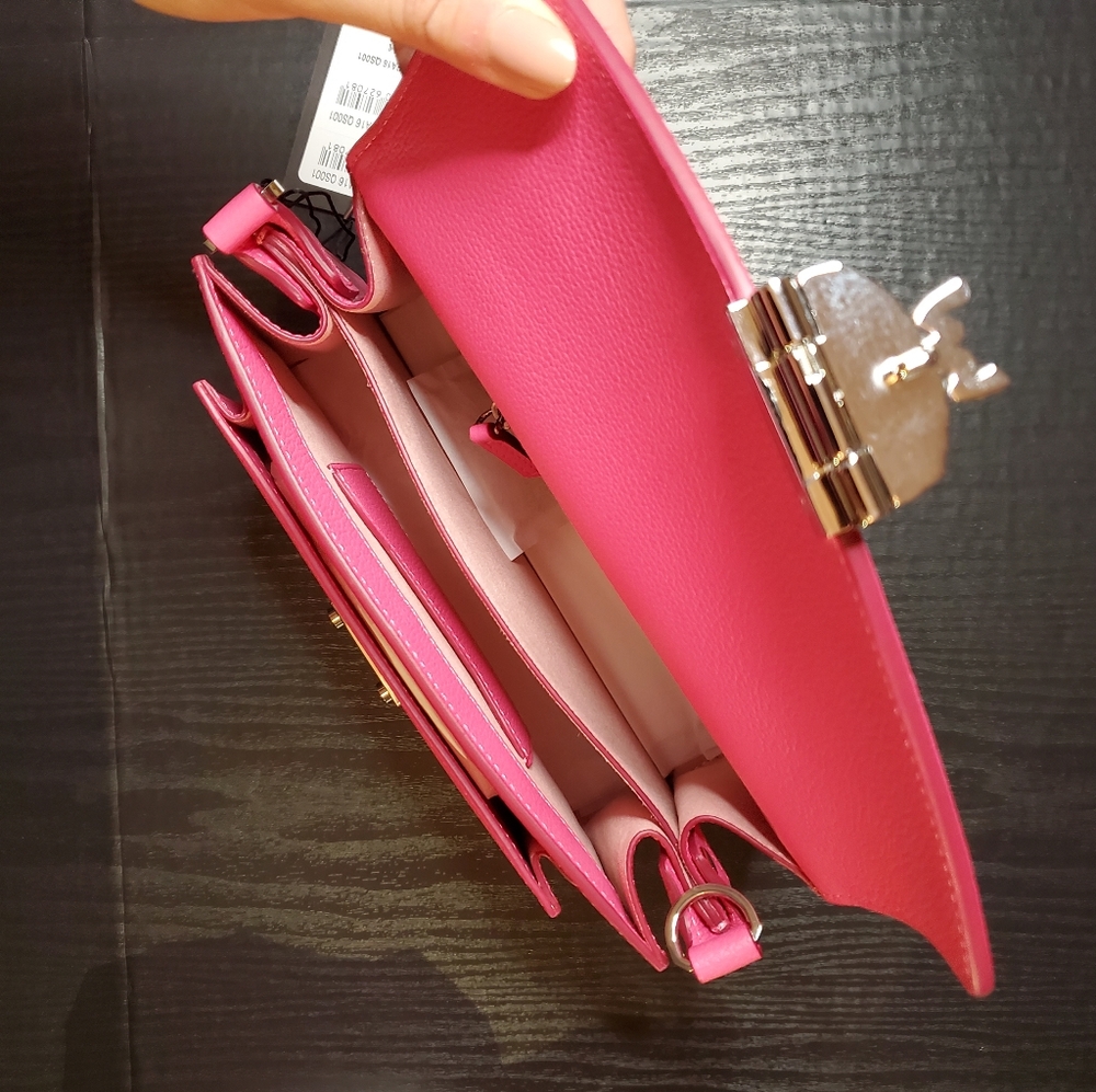 MCM Small Crossbody - Picture 3 of 11